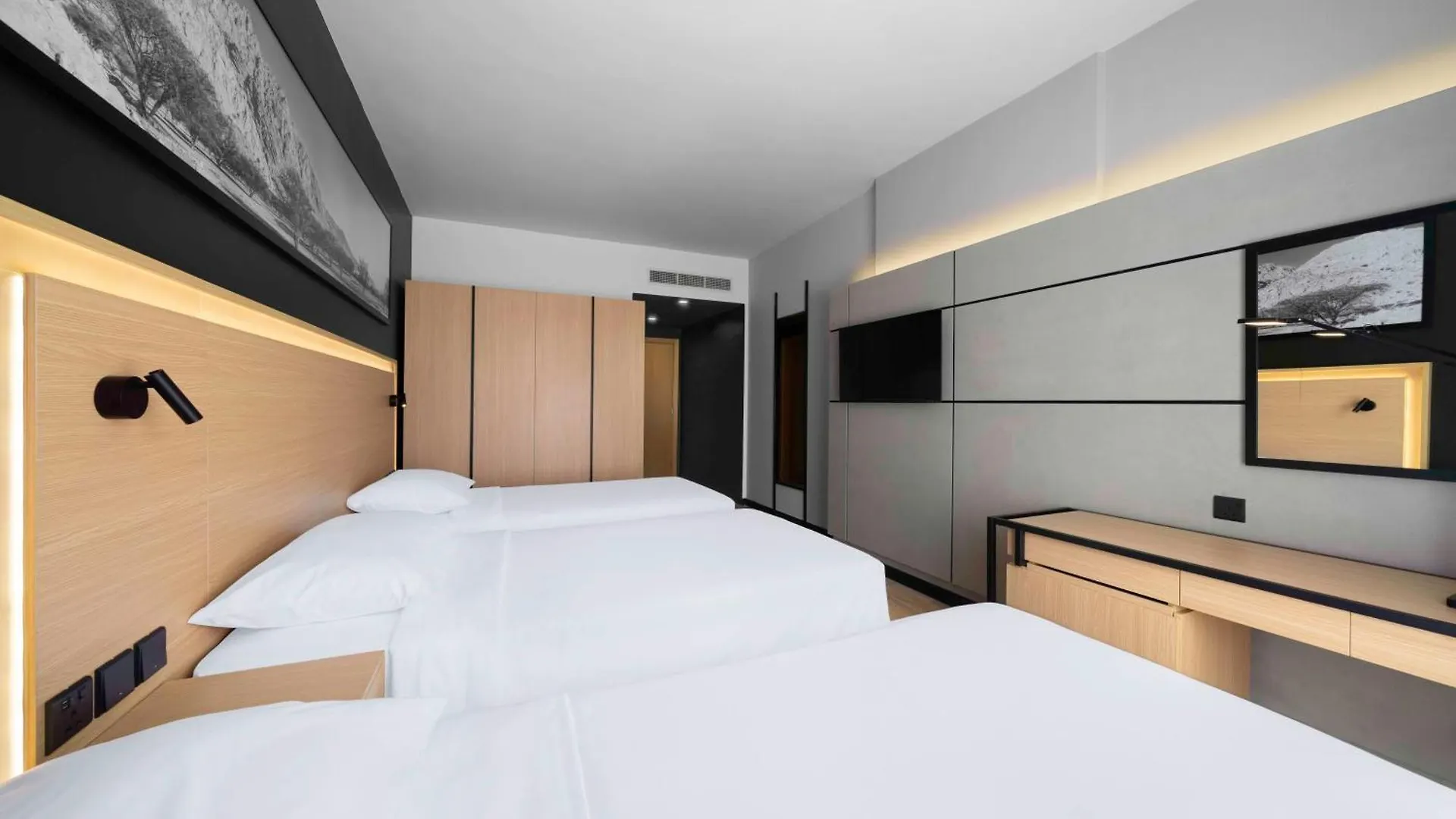 Park Inn By Radisson Makkah Thakher Algharbi Mecca 4*,