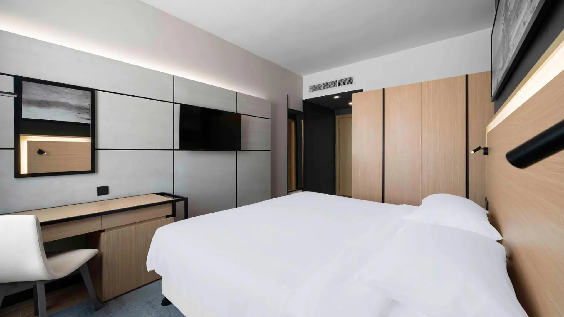 Hotel Park Inn By Radisson Makkah Thakher Algharbi La Mecque
